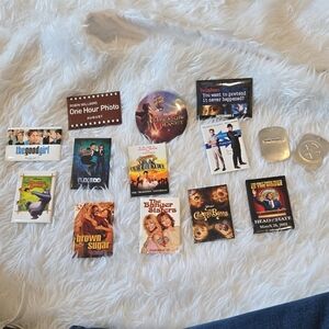 Collection of Movie Memorabilia‎ Pins